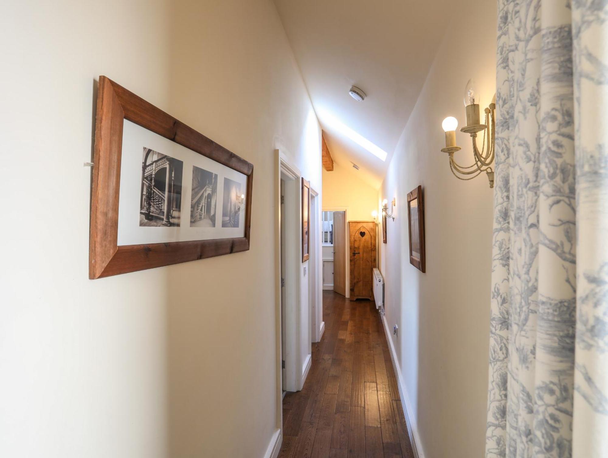 Cosy Barn Villa Dwyran Екстериор снимка